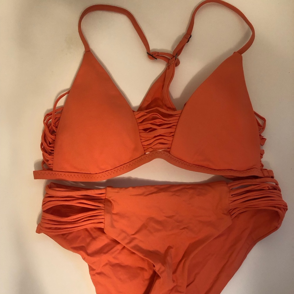 Isabella Rose bikini size small (top and bottom) orange